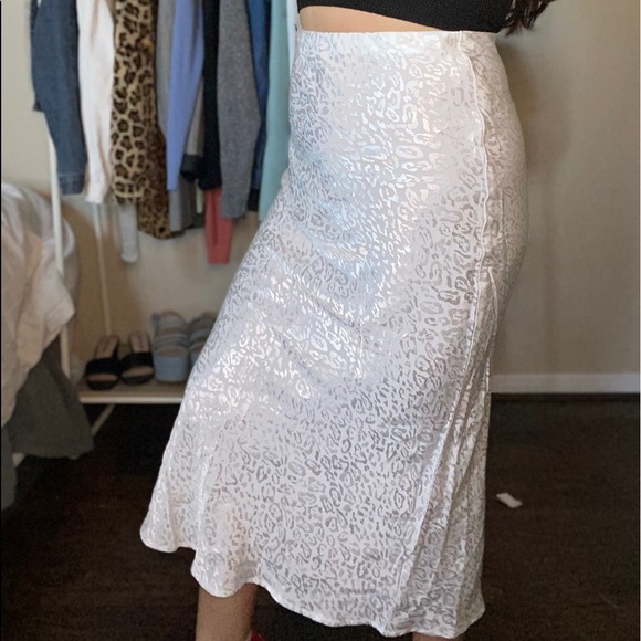 White leopard forever 21 midi skirt - Picture 1 of 4